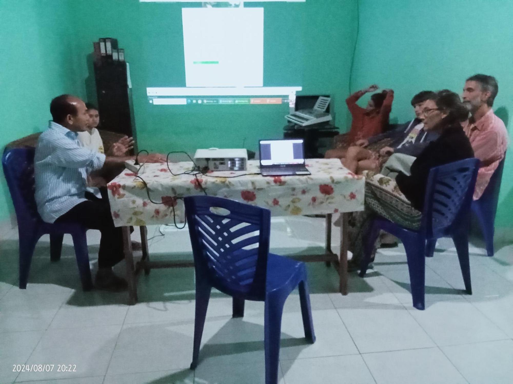 Petra Homestay Bangka Leda Ruteng Exterior foto
