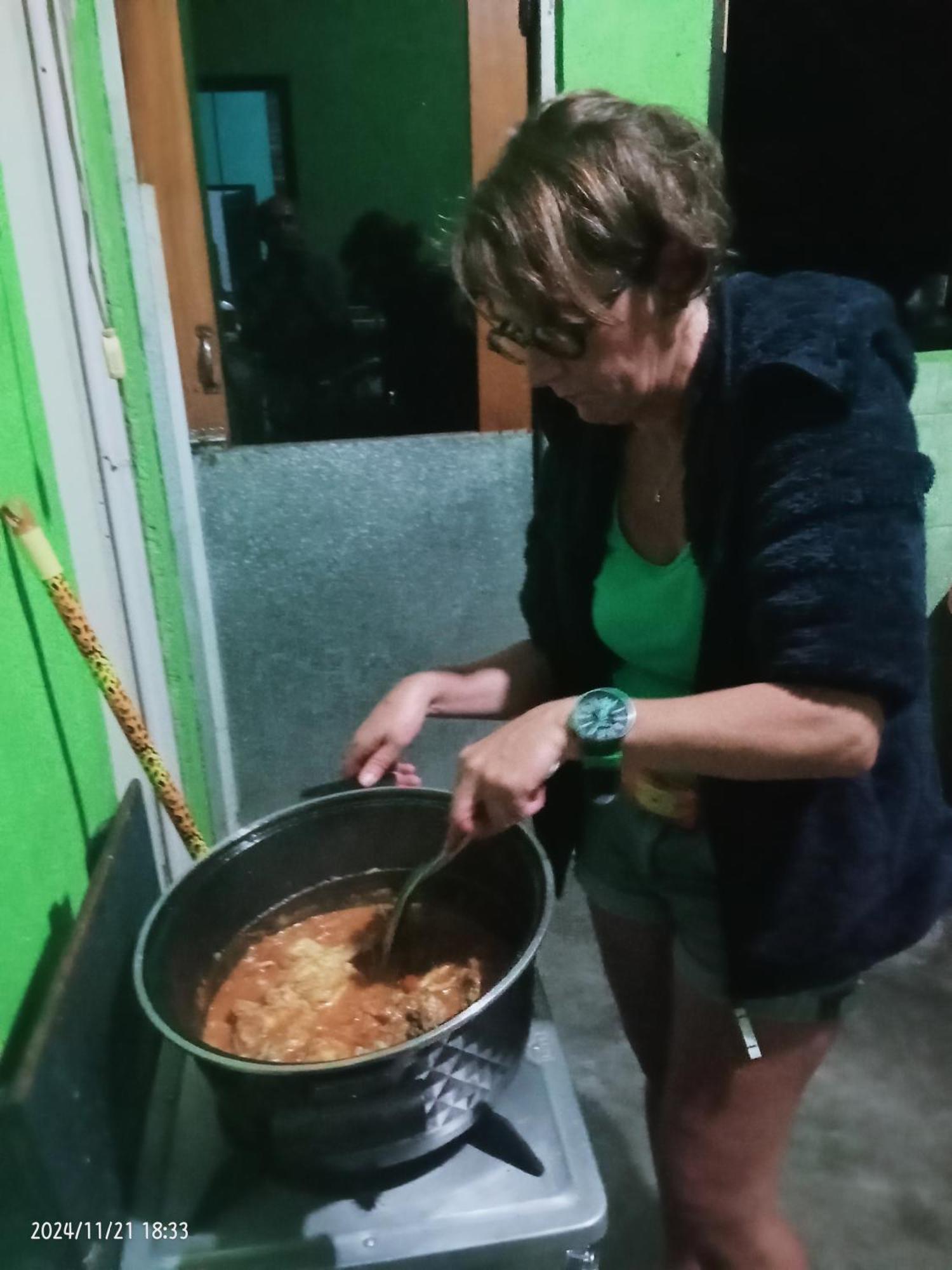 Petra Homestay Bangka Leda Ruteng Exterior foto